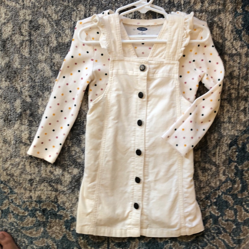 GAP  jumper with old navy long sleeve thermal